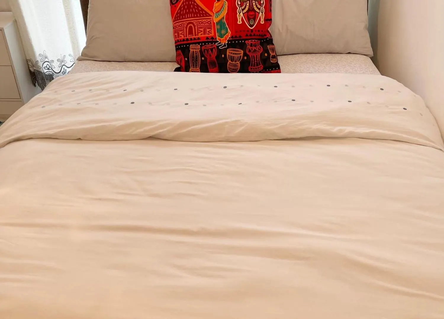 Crescent Apartment - Two Bedroom Goodmayes